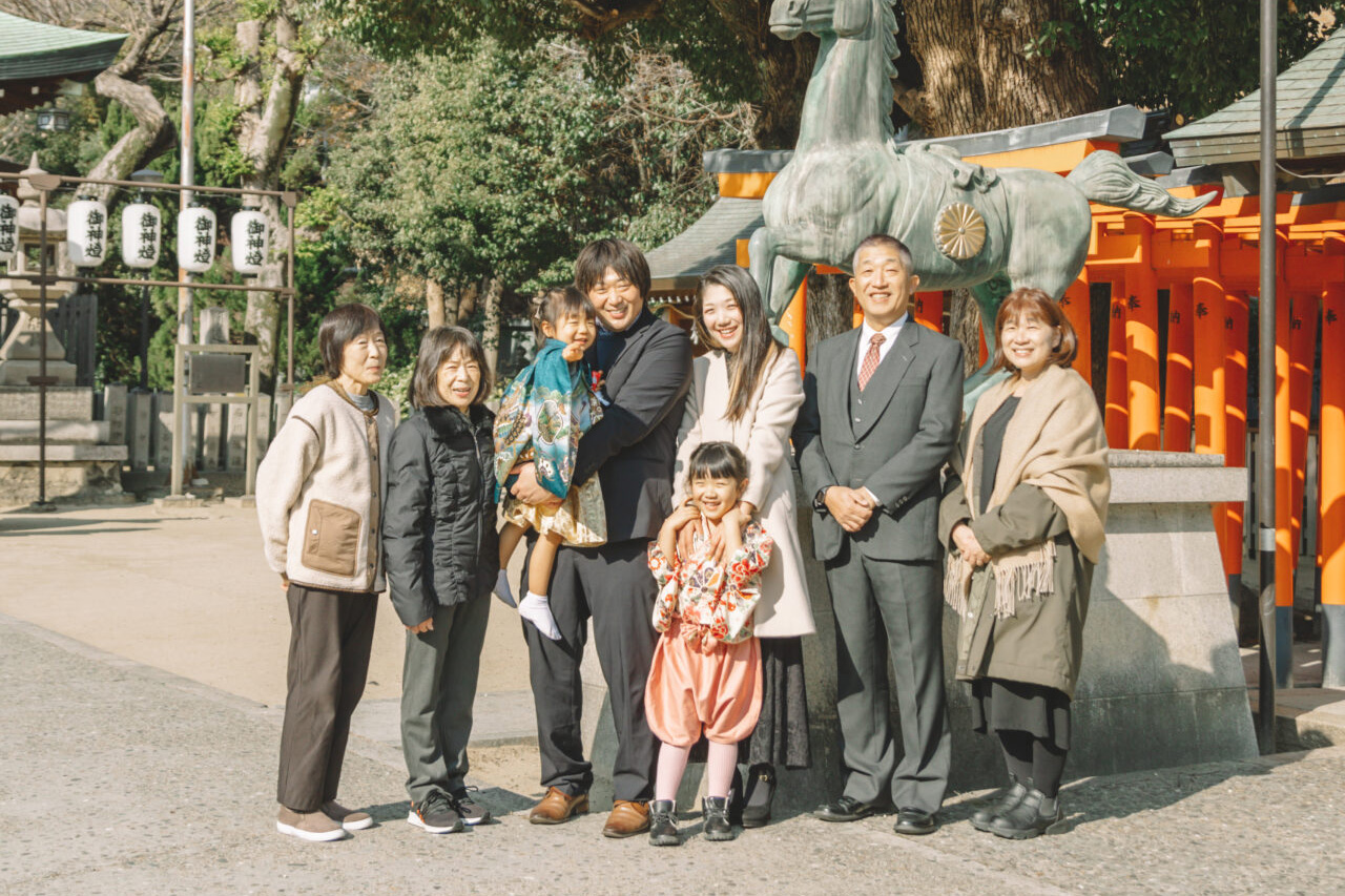 神社ロケ　写真
